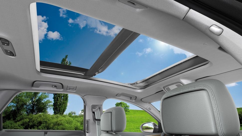 Sunroof Mobil Terbaik untuk Kenyamanan Berkendara Pilihan Ideal untuk Perjalanan yang Nyaman
